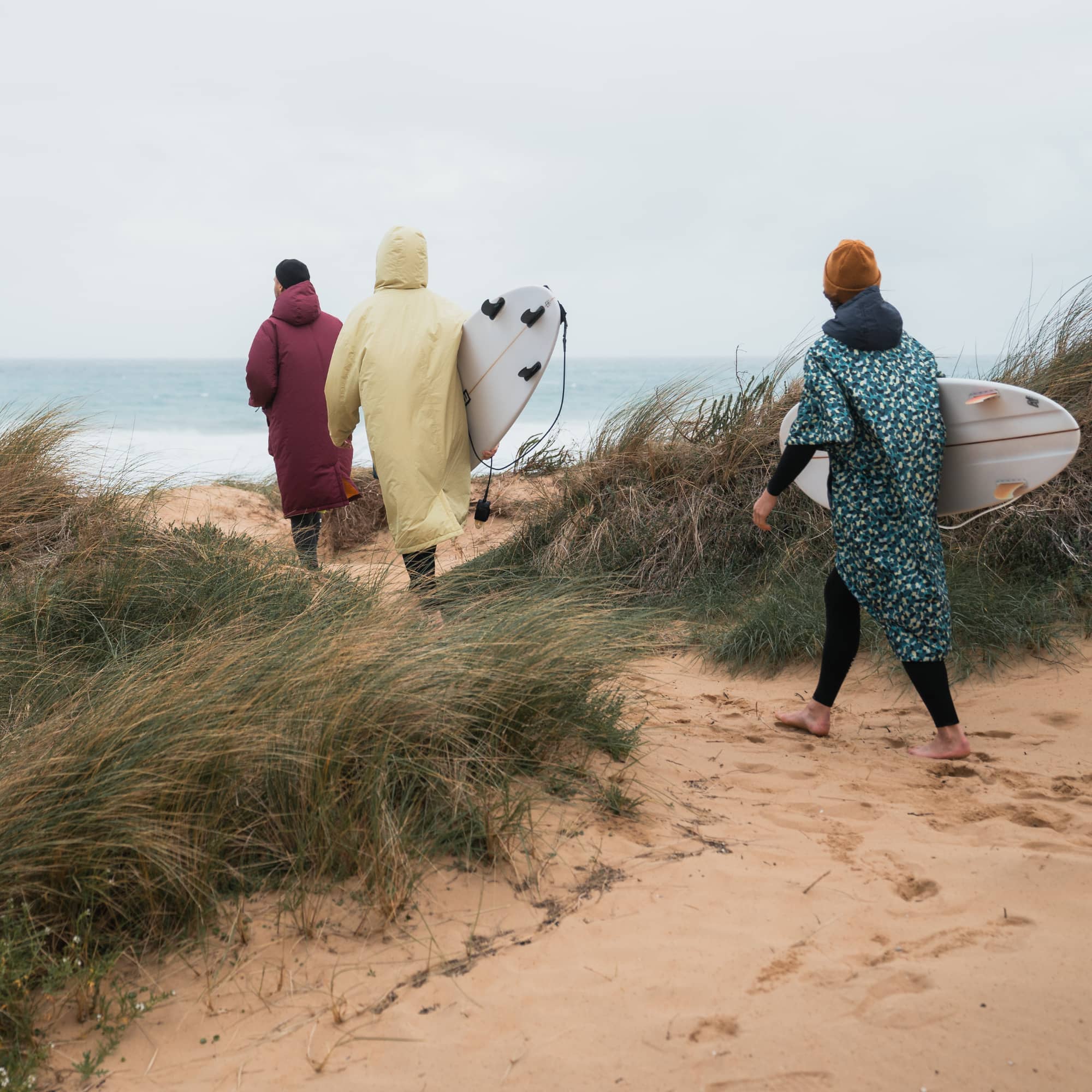 Waterproof Changing Robes and Surf Ponchos - VOITED US