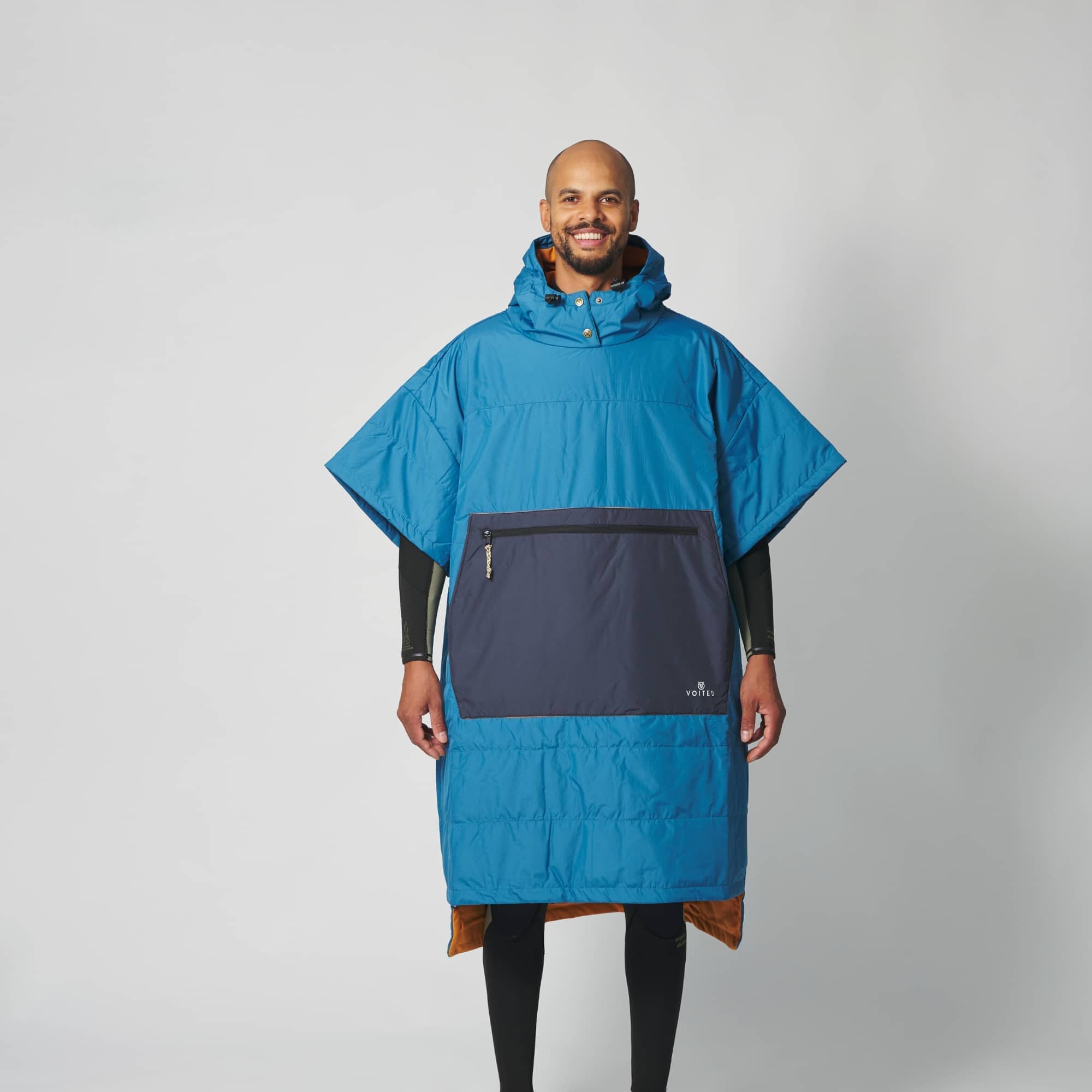 Det er billigt forholdet pouch VOITED Surf Inspired Hooded Poncho with a Towel-Like Inside - Blue Steel –  VOITED US