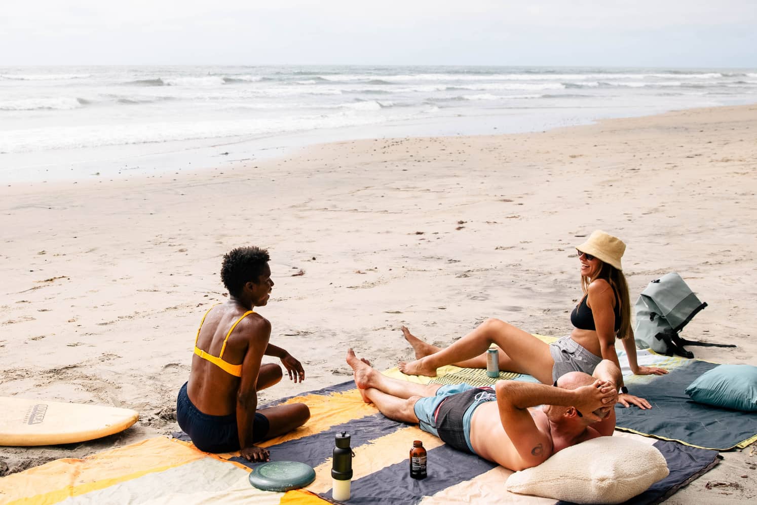 Beach blankets discount that repel sand