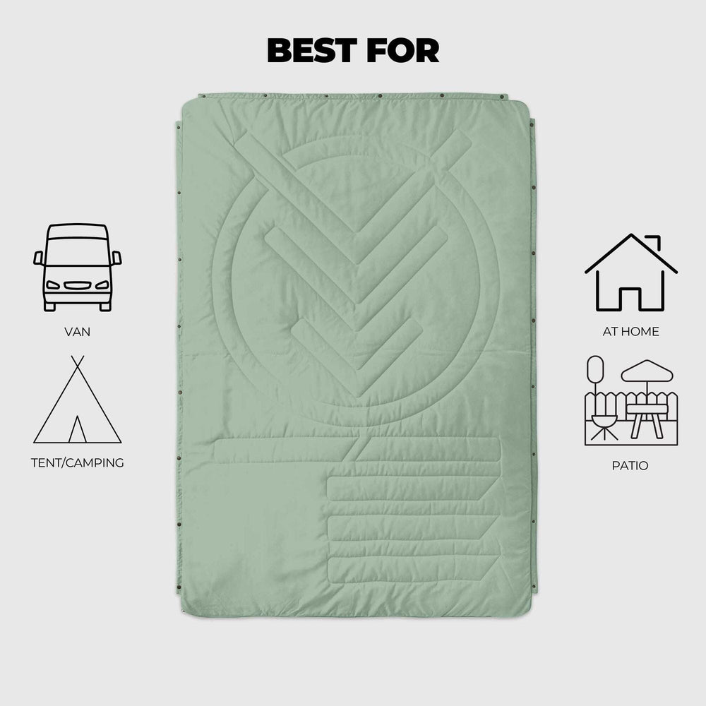 VOITED CloudTouch® Indoor/Outdoor Camping Blanket - Cameo Green