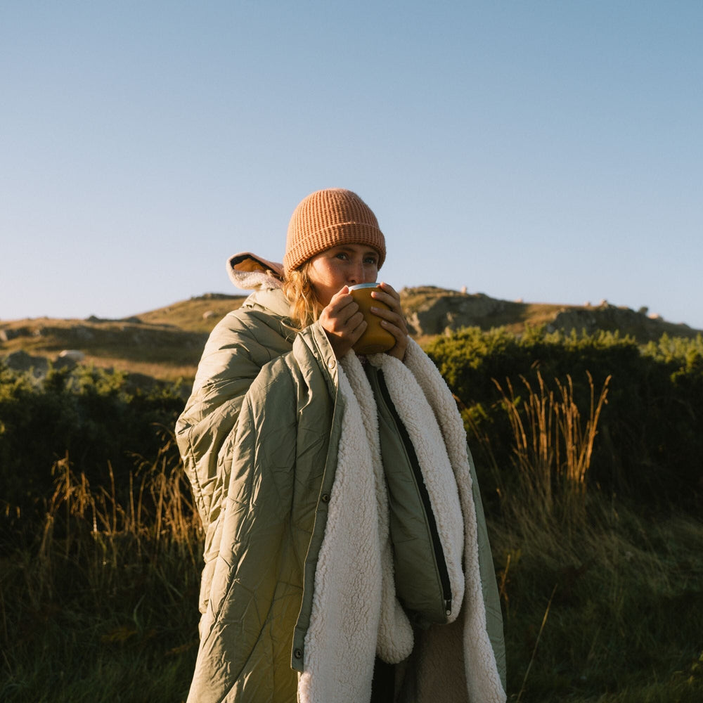 VOITED CloudTouch® Indoor/Outdoor Camping Blanket - Olive