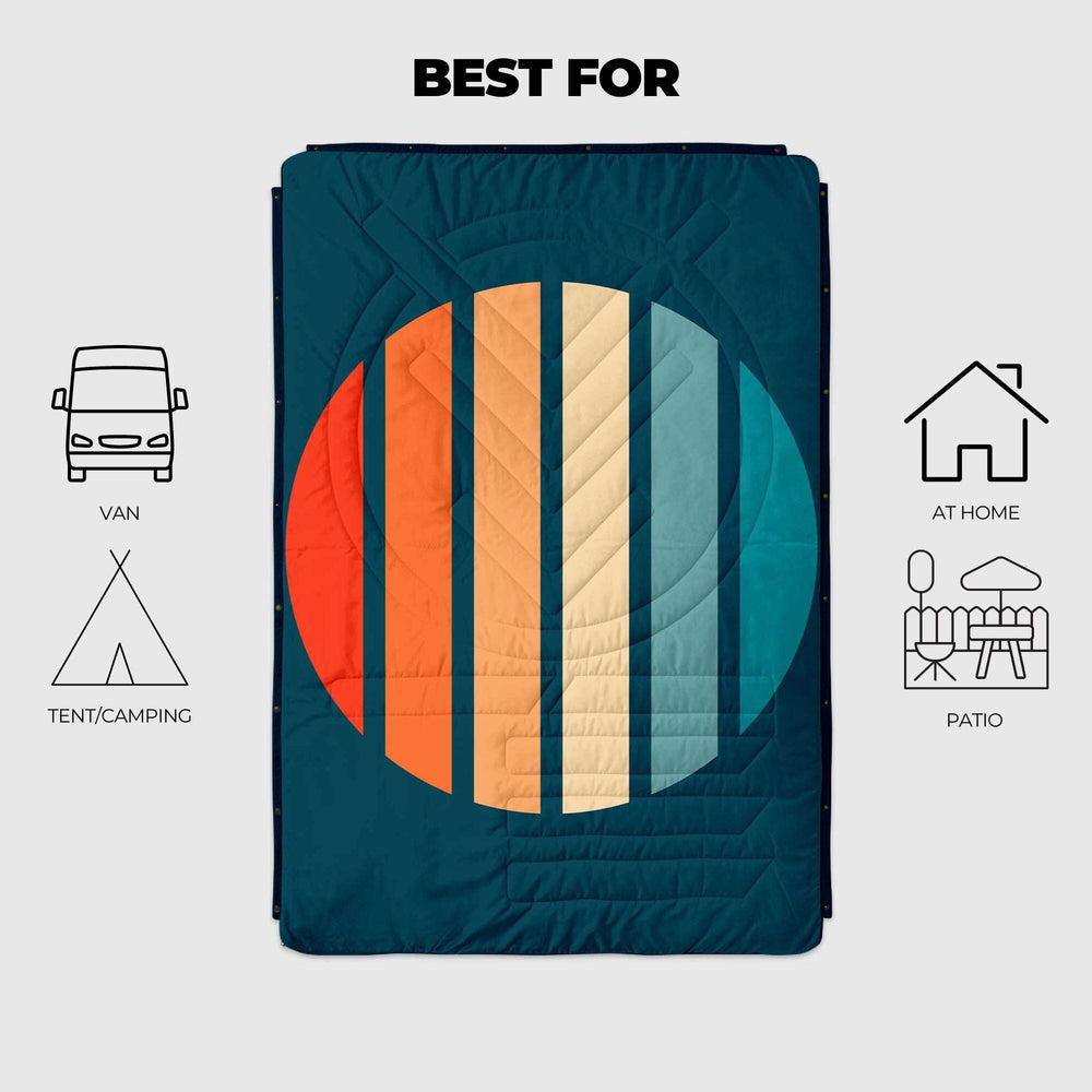 VOITED CloudTouch® Indoor/Outdoor Camping Blanket - Sunset Stripes