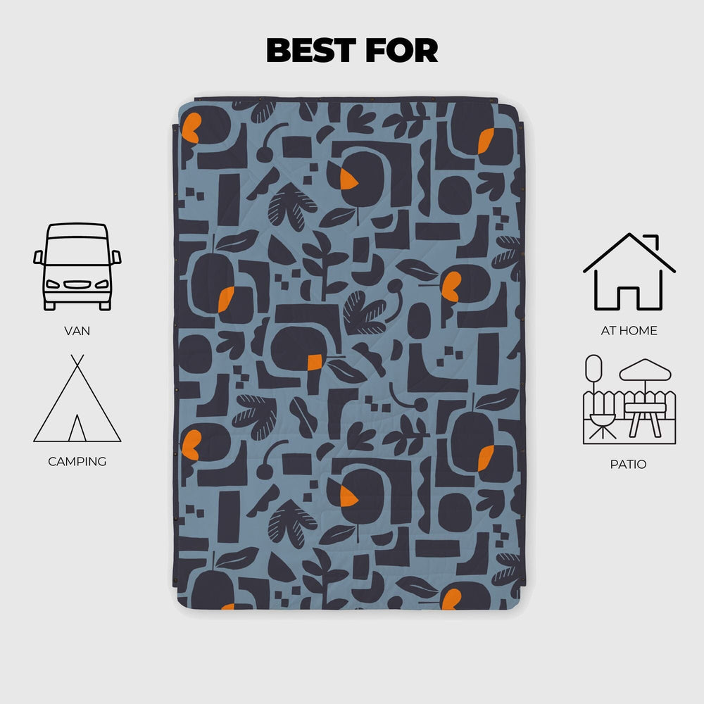 VOITED CloudTouch® Indoor/Outdoor Camping Blanket - Lush Garden