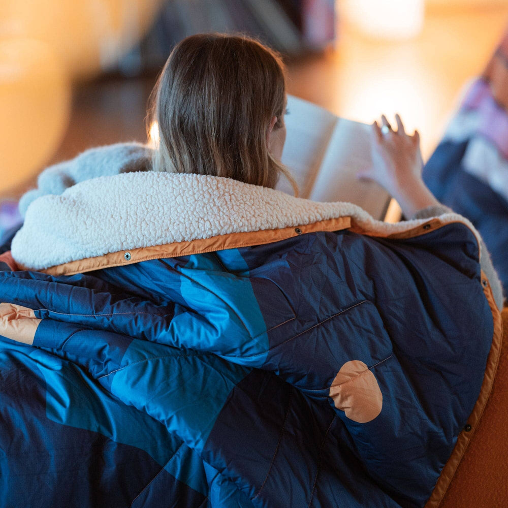 VOITED CloudTouch® Indoor/Outdoor Camping Blanket - Trailtrekker