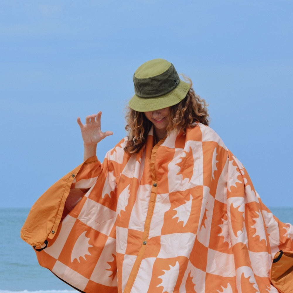 VOITED Compact Picnic & Beach Blanket - Concha