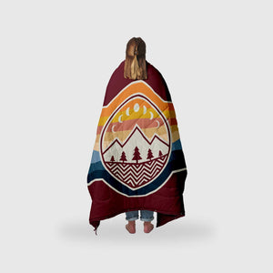 VOITED Recycled Ripstop Outdoor Camping Blanket - Camp Vibes / Berry
