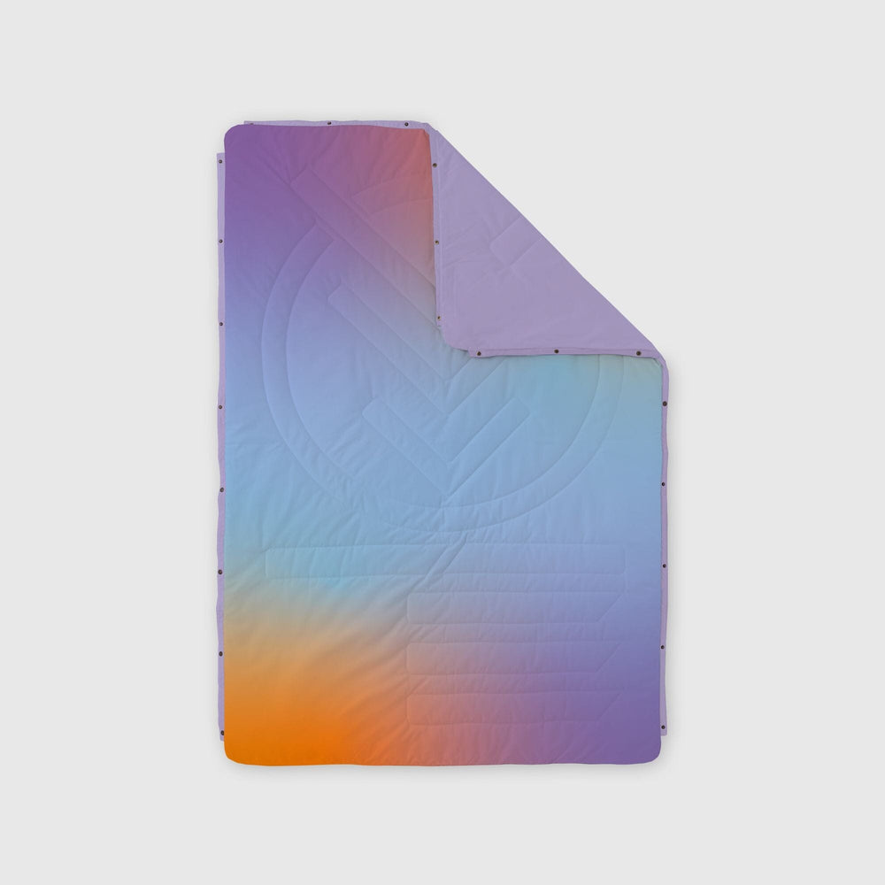 VOITED Recycled Ripstop Outdoor Camping Blanket - Fuzzy Sunset