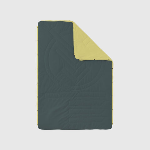 VOITED Recycled Ripstop Outdoor Camping Blanket - Green Gabels / Dusty Sand