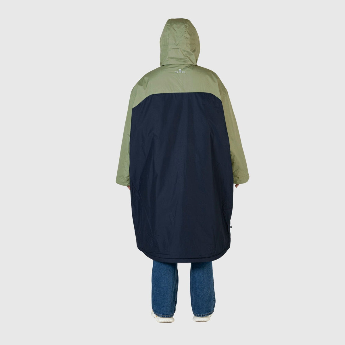 VOITED 3rd Edition Outdoor Changing Robe & Drycoat for Surfing, Camping, Vanlife & Wild Swimming - Ocean Navy/Olive