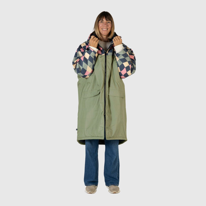 VOITED 3rd Edition Outdoor Changing Robe & Drycoat for Surfing, Camping, Vanlife & Wild Swimming - Wavecheck