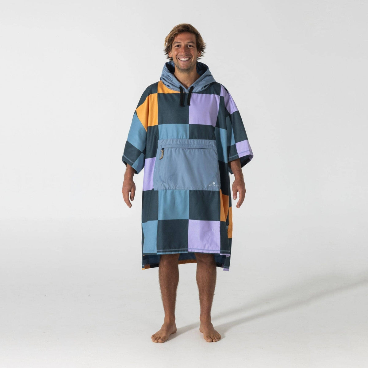 VOITED Micro Fleece Poncho - Cheeckers