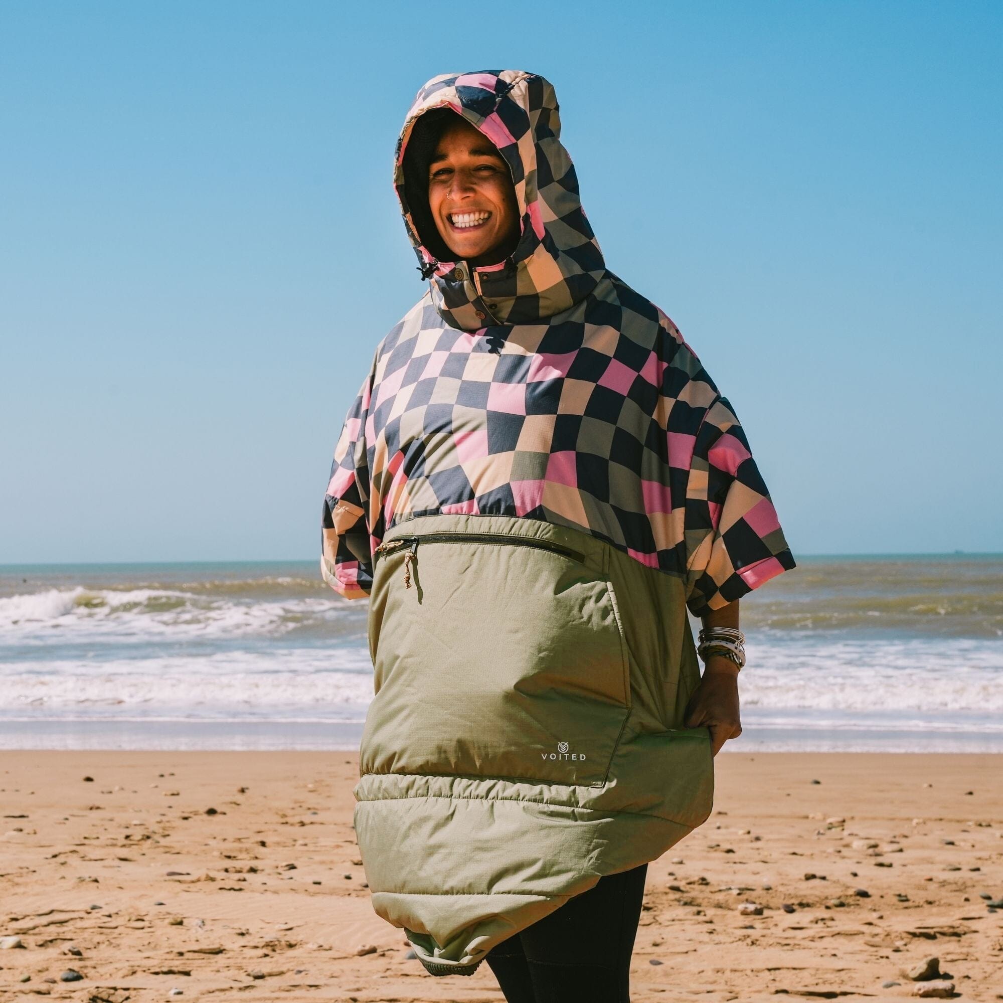 CLANE クラネ　WIDE CHECK PONCHO VOITED 3rd Edition Outdoor Poncho - Wavecheck | Water-resistant