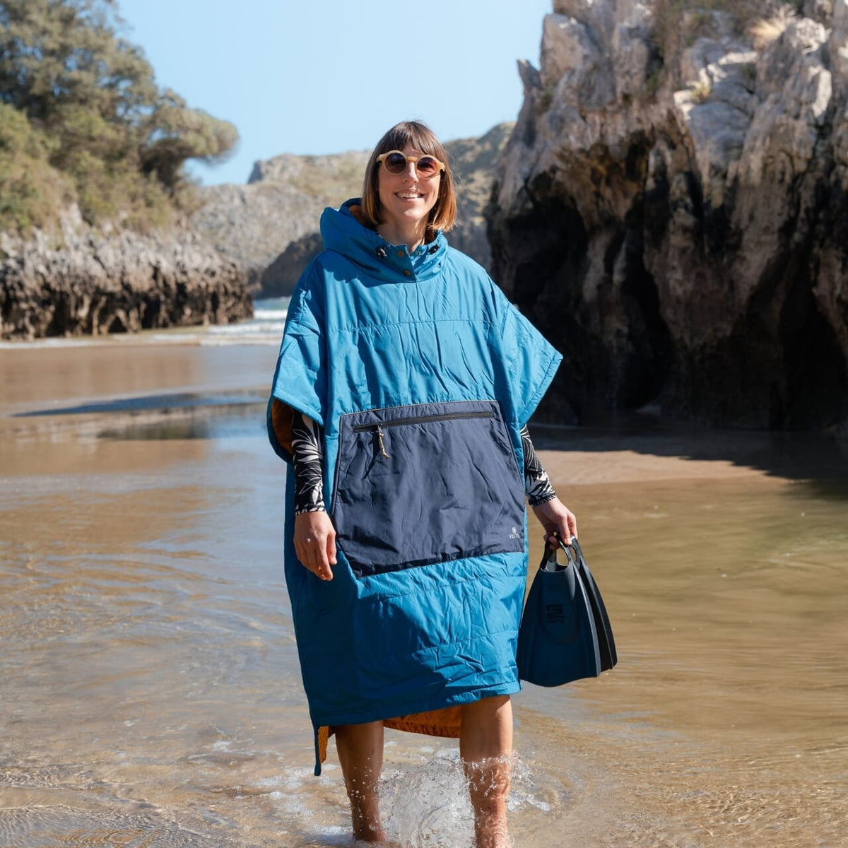 VOITED 2nd Edition Outdoor Poncho for Surfing, Camping, Vanlife & Wild Swimming - Blue Steel