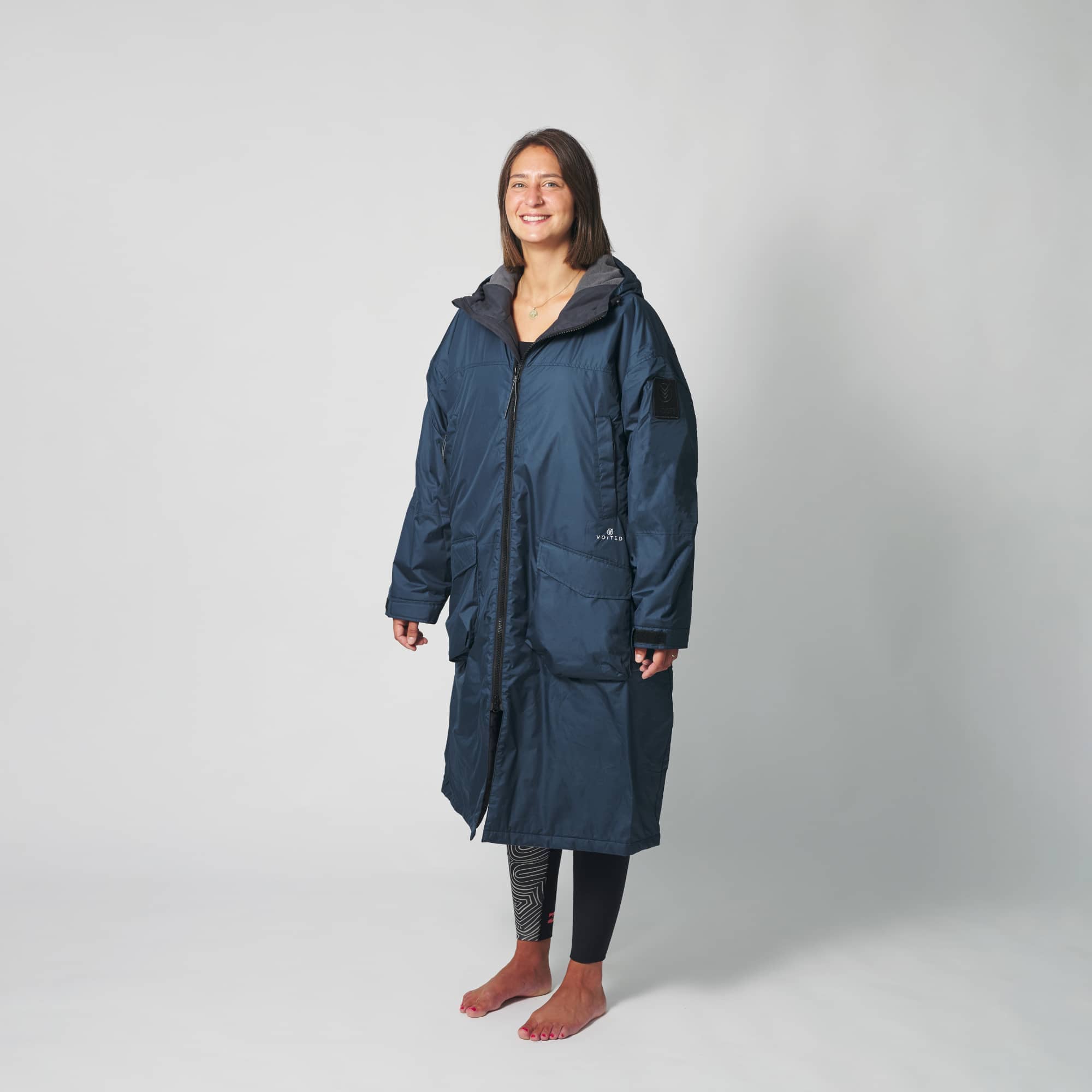 Voited Robe VOITED Stay Dry and Warm Outdoors with Changing Robes - Ocean Navy ...